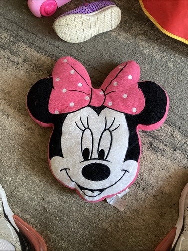 Disney store - disney, minnie