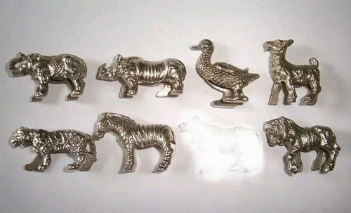 Metal figurines set - figurines, wild