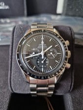 OMEGA Speedmaster Moonwatch