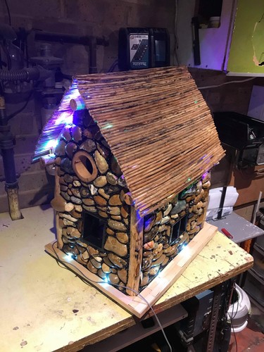 Mini natural stones house - , hand