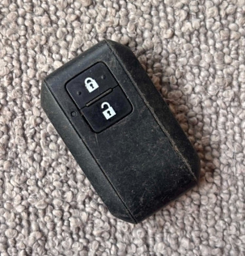 Genuine suzuki button remote - suzuki,