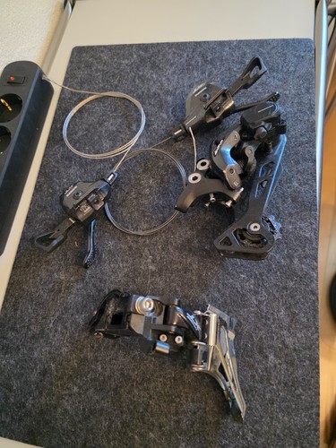 Shimano 2x11 speed groupset - shimano,