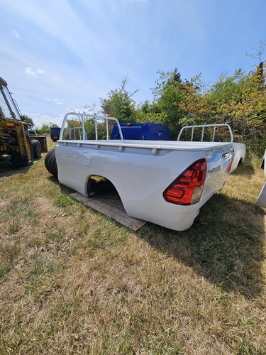 Toyota hilux single - ,, extra