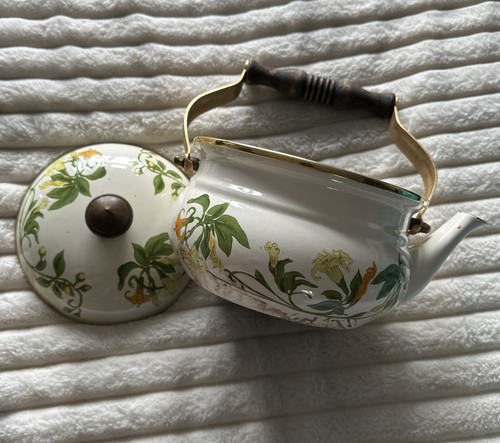 Tea pot old - tea,