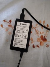 Yamaha PA 300 16v power supply Genuine For PSR 1000 1500 2000 3000 keyboard