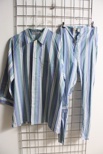 Vintage burberrys piece - vintage,
