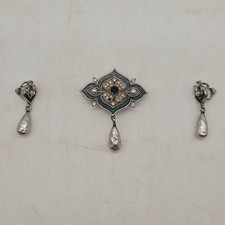 Vintage Brooch & Clip On Earrings Set Faux Pearl Green Inlay (#H1/14)