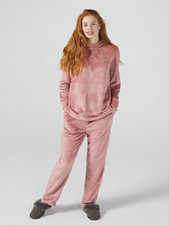 Cozee Home Hooded Velvetsoft