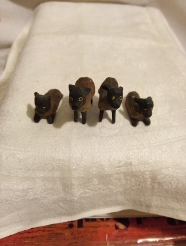 Vintage hand carved - vintage, miniature