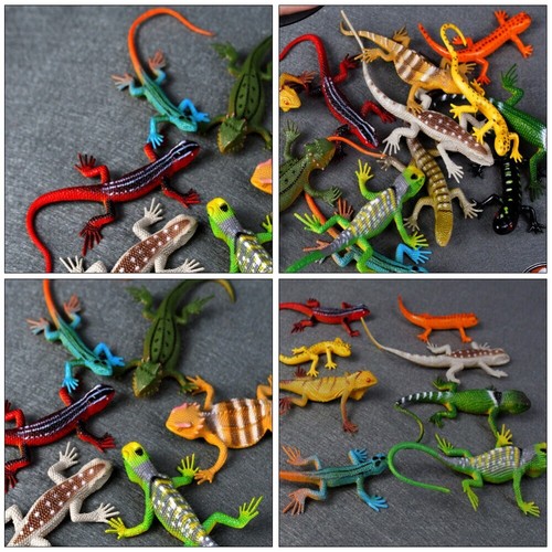 Set fake lizard figures - of,