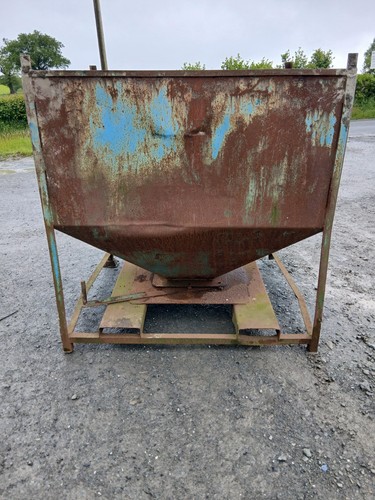 Fork lift bagging - hopper,, bulk