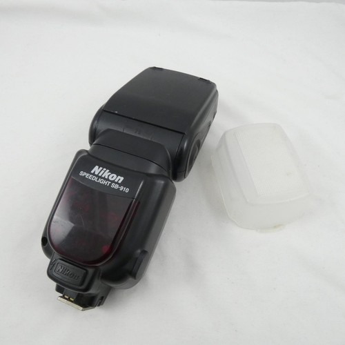 Nikon 910 speedlight - sb-910, hot