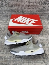 Size 7 - Nike Sock Dart