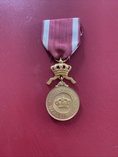 WW1 WW2 Or Post War Belgium Gilt Medal Of The Order Of The Crown No 12