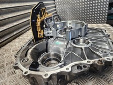 RANGE ROVER EVOQUE GEARBOX 9 SPEED AUTO FRONT BRACKET COVER L538 2012 - 2018