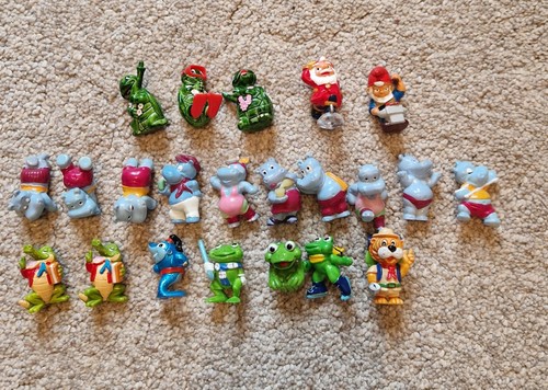 Various kinder eggs - various,