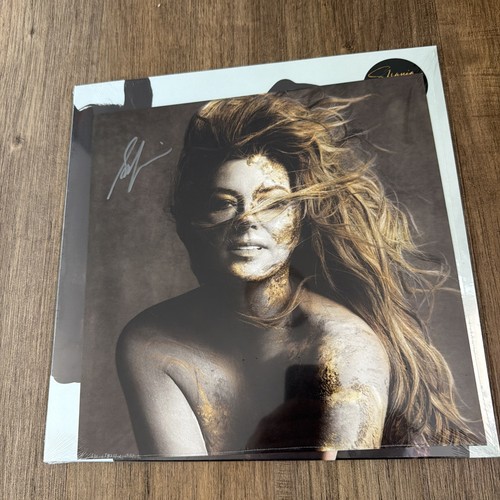 Shania twain queen me - queen,