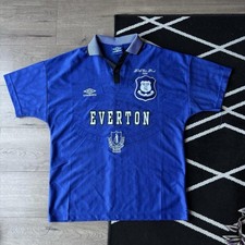 Vintage Umbro Home Farm Everton football shirt, size large