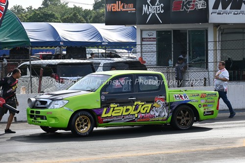 Truck photo 12x8 toyota - truck,