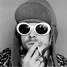 UV400 Kurt Cobain White Clout