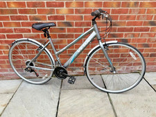 Women's Ladies Grey Aluminium Apollo Virtue Lightweight  Sports Hybrid Bike