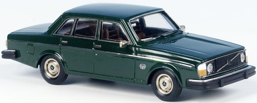 1975 volvo 244 green 43 - 1975,