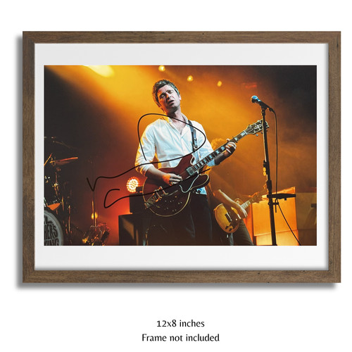 Noel gallagher autograph hand - autograph,