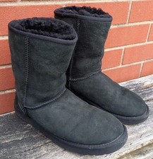 Ugg Classic Short Womens Sheepskin & Suede Black Boots Size UK6.5