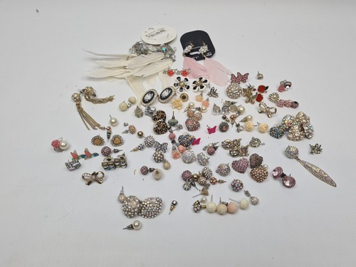 Costume jewellery earings - costume,