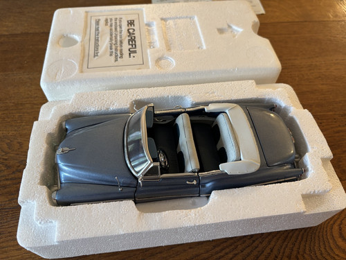 Danbury mint die cast - mint,