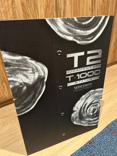 Sideshow collectibles 1000 - collectibles, t‑1000