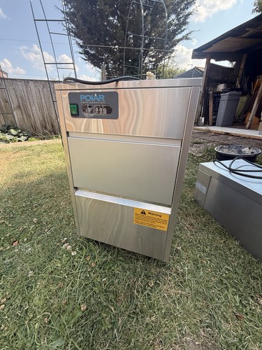 Polar commercial ice maker - polar,