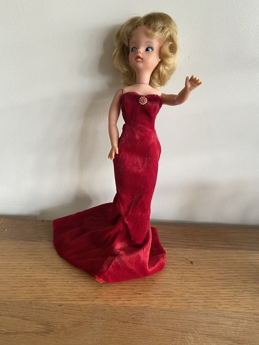 Beautiful collecable sindy - beautiful,