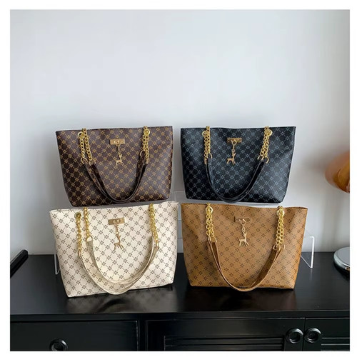 Large capacity shoulder bags - large,