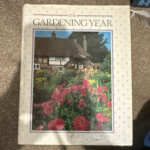 Smith the gardening year - the,