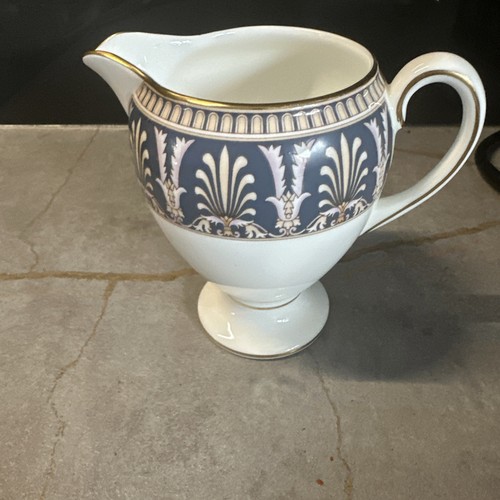 Wedgewood beresford creamer - wedgewood,