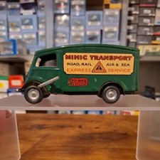 TRIANG MINIC 103M SHORT BONNET SHUTTER VAN 