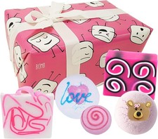 Bomb Cosmetics Mallow Out