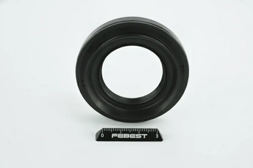 Gearbox shaft seal