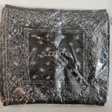New Supreme Bandana Fleece