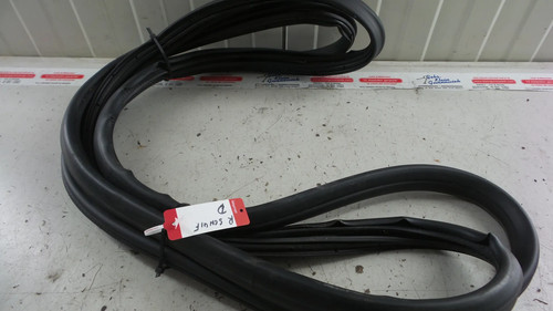 Door rubber right rear ford - door,