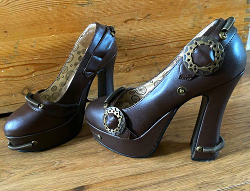Vintage demonia women - vintage, women’s