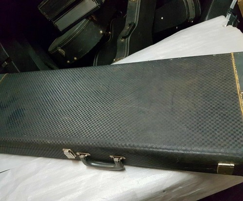 Ampeg burns guitar case - ampeg,