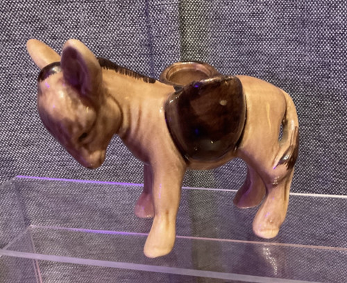 Cute vintage pottery - 🤎,