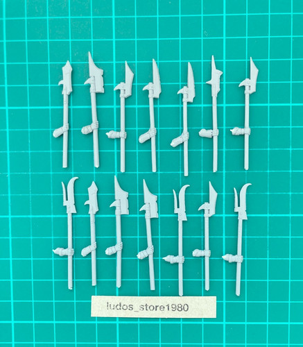 Bretonnian halberds men - halberds,