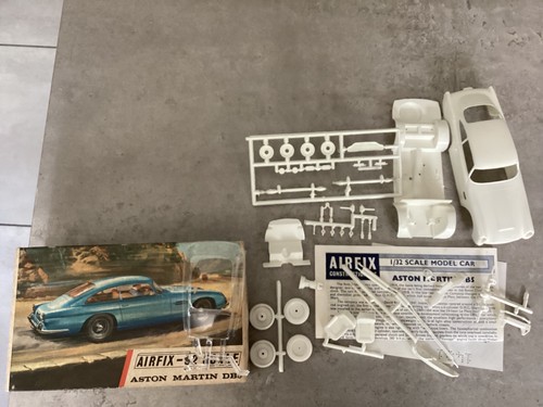 Airfix scale aston martin - scale,