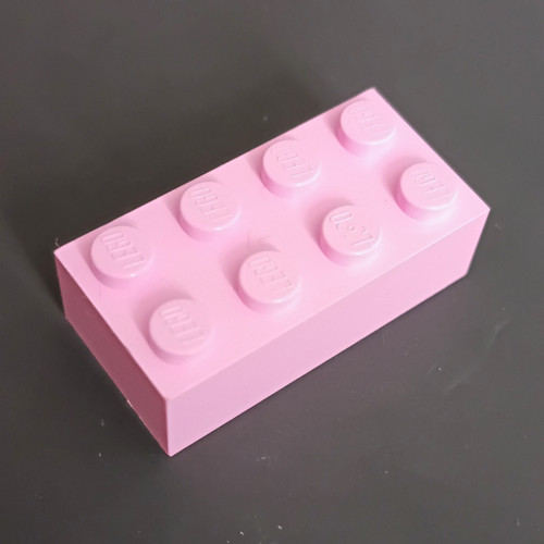 Lego pink plastic brick - plastic,