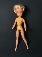 Pedigree Sindy hard head active ballerina 12" doll ash blonde ball joint wired