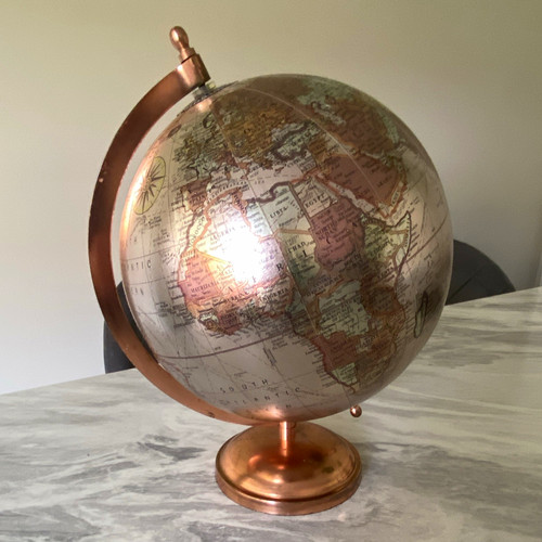 Rotating tabletop world - tabletop,