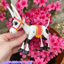 5" 2007 Muffin the mule action